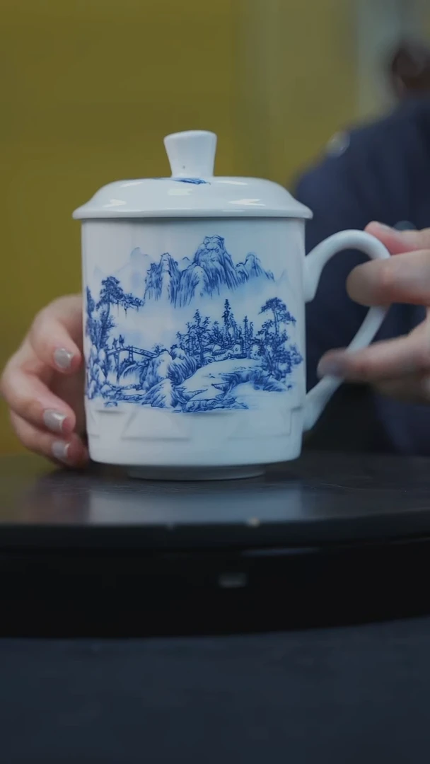 摆件景德镇的瓷器