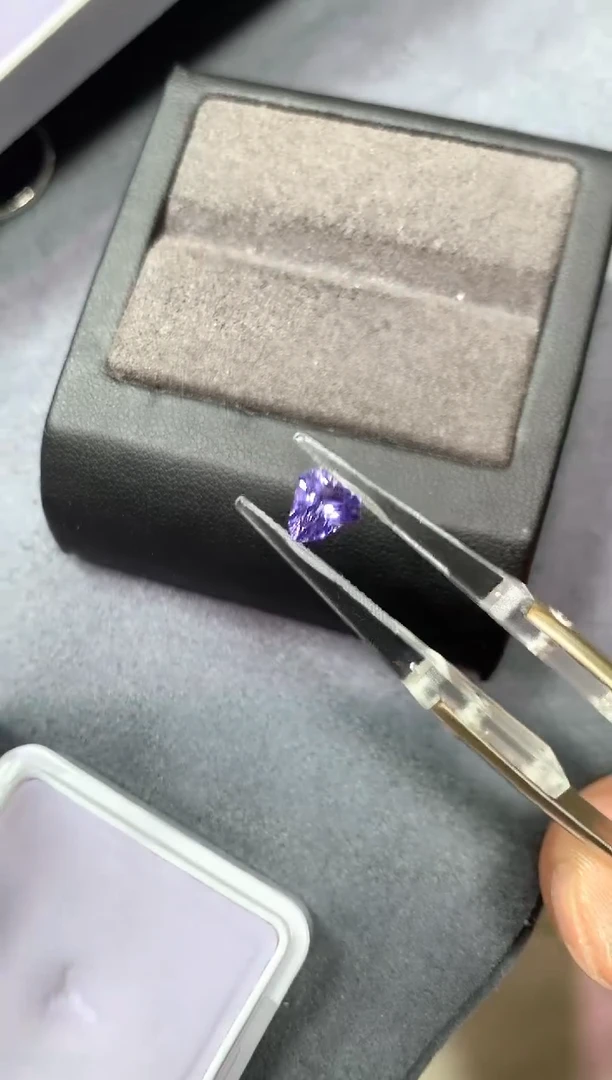 裸石蓝宝石1.51ct CGTL53034