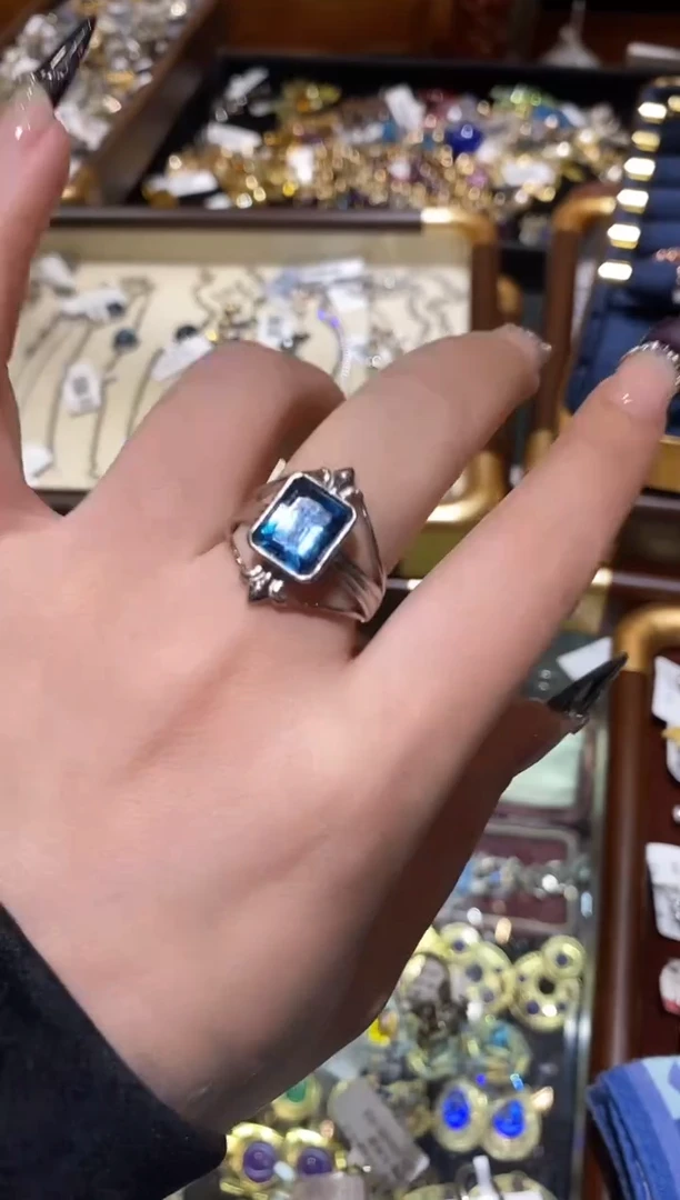 银S925镶嵌戒指托帕石楚楚珠宝中古甄选不退换