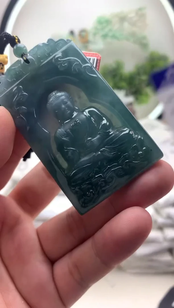 颈饰未镶嵌翡翠阿弥陀佛