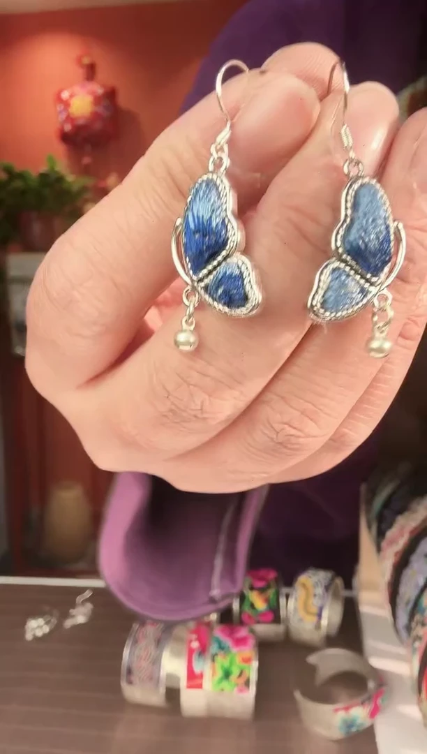 织绣手工苗绣刺绣饰品52