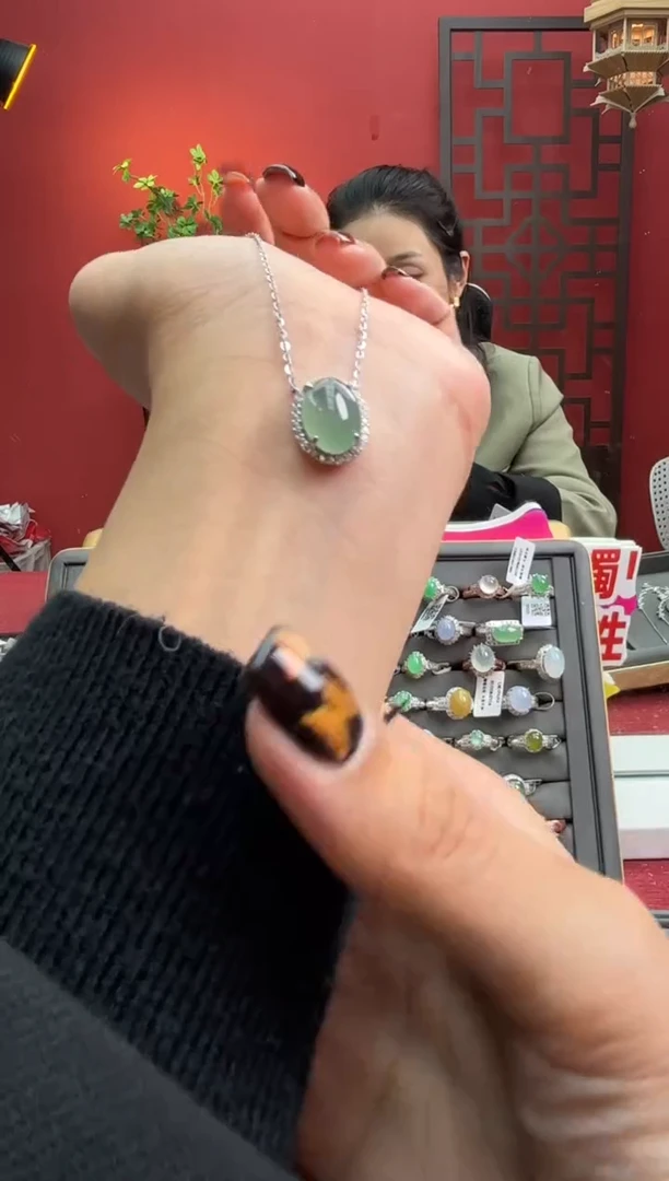 颈饰银S925镶嵌翡翠004071r