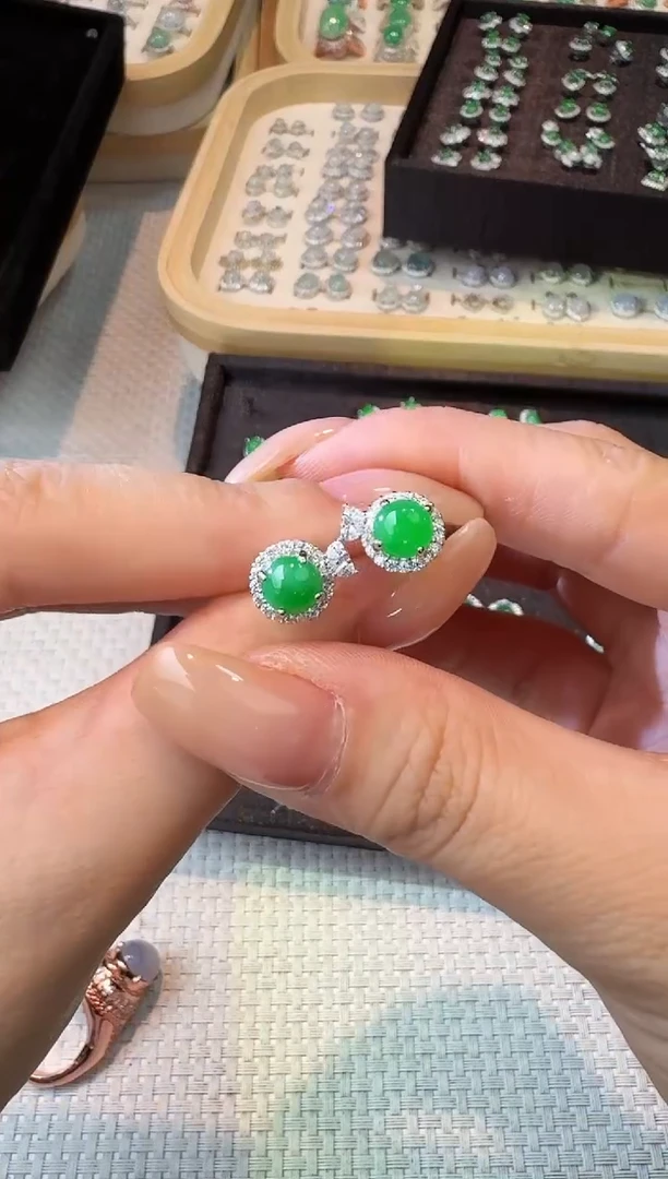 颈饰未镶嵌翡翠1108037