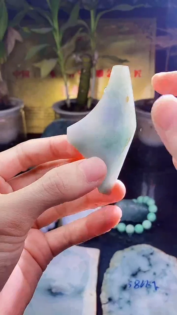 未镶嵌挂件翡翠小雨53