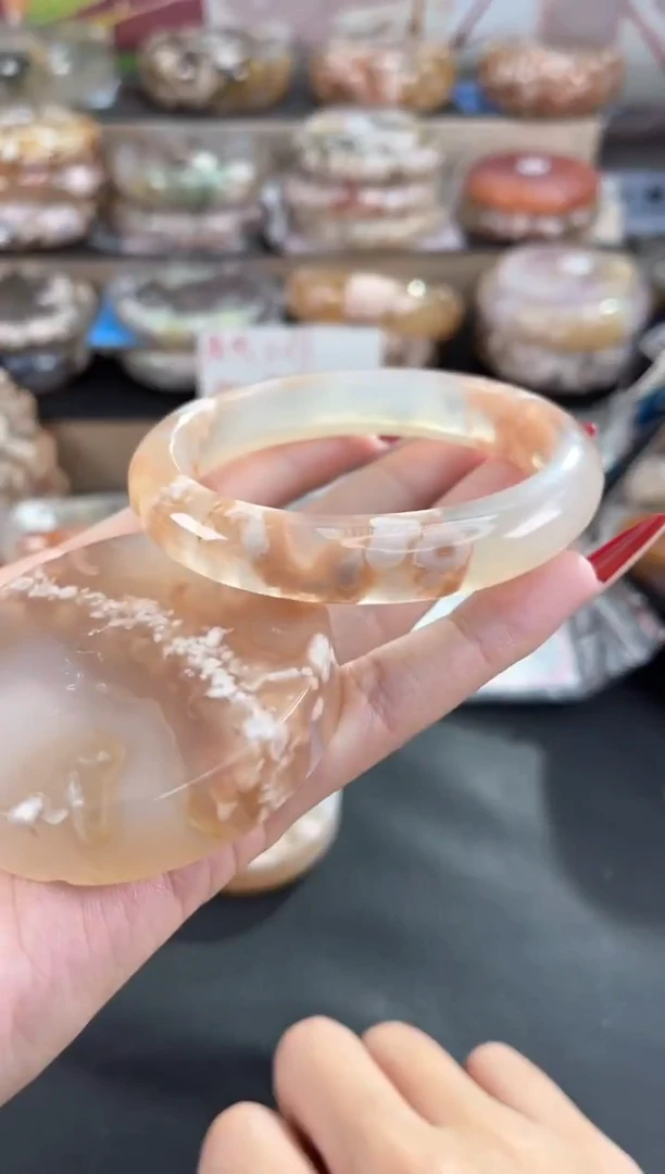 未镶嵌手镯石英质玉61