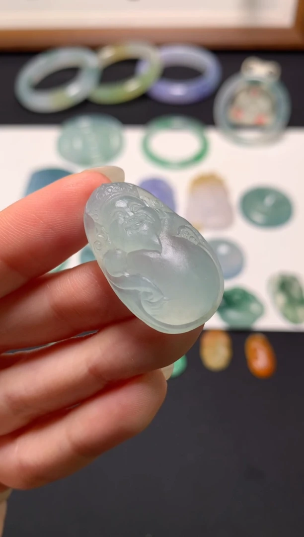 未镶嵌定制翡翠32*19.8*8.6