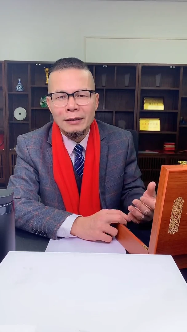 【闪购商品】定制翡翠未镶嵌1057hm-毛货挂件