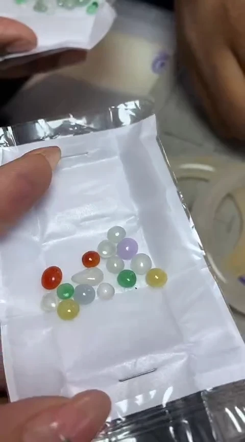 【闪购商品】定制翡翠未镶嵌4564564654卡5.8