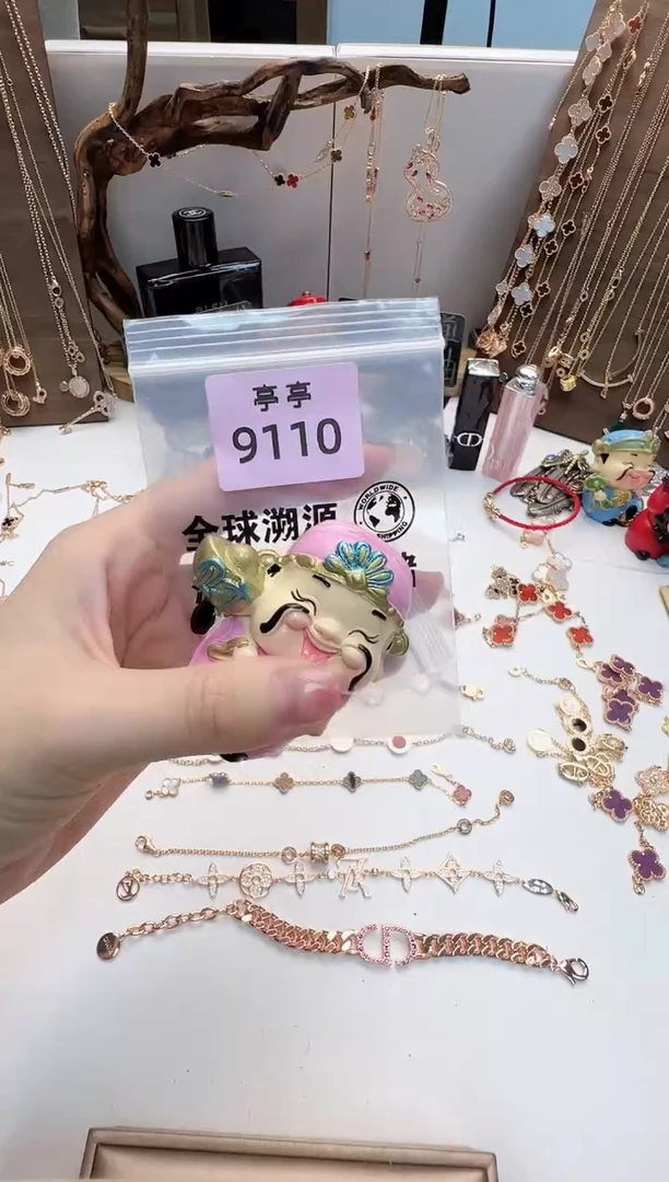 御****坊 华禄甄选阁亭亭总铺