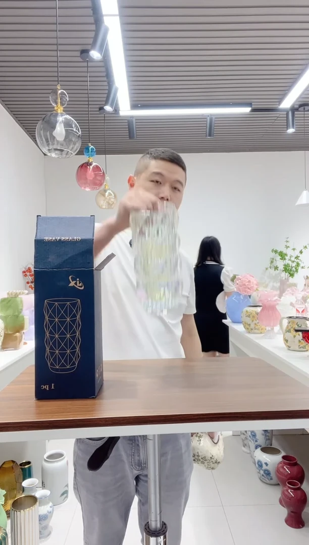 七彩圆形卢梭水晶