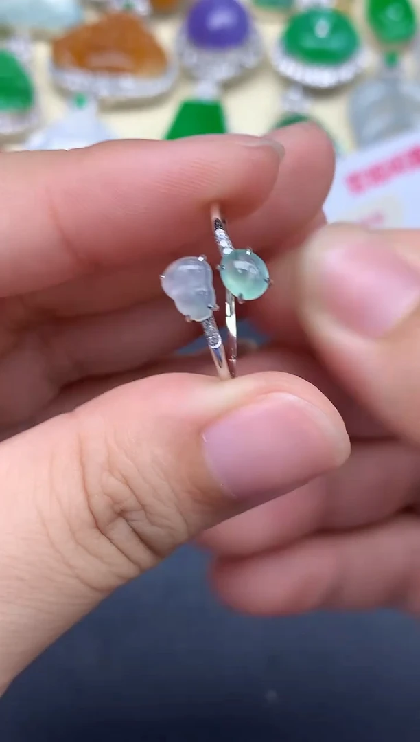 18K金镶嵌戒指翡翠69-中国好珍宝