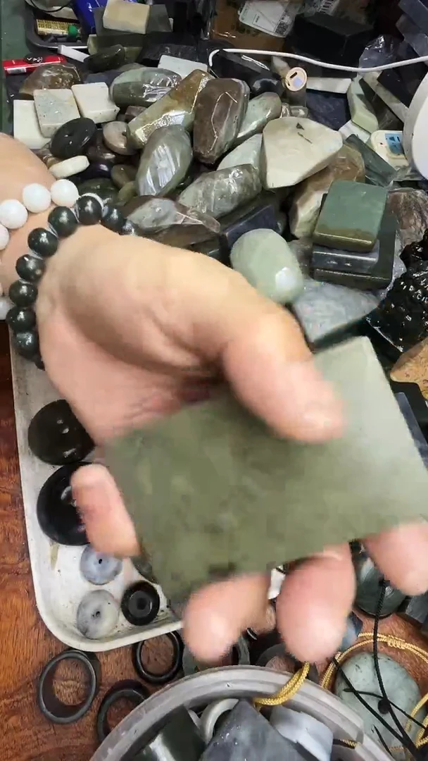 未镶嵌和田玉珠宝半成品牌子