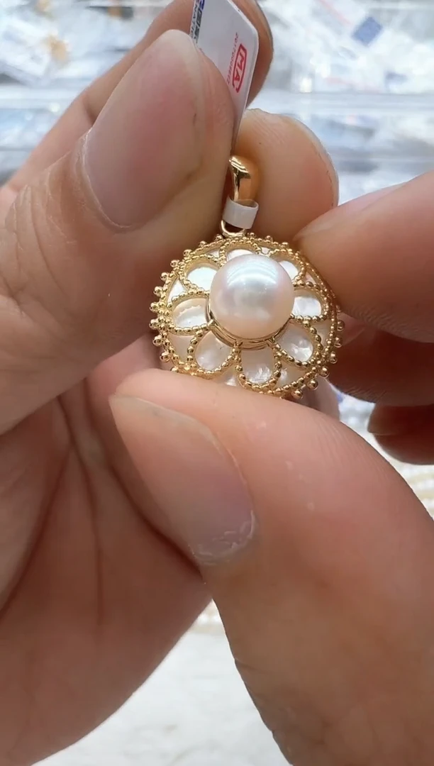 【闪购商品】海水珍珠颈饰银S925镶嵌非基地发货不带证书