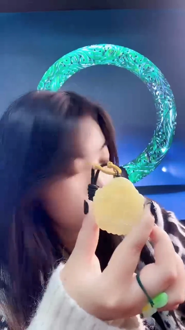 新疆黄口观音圆立体