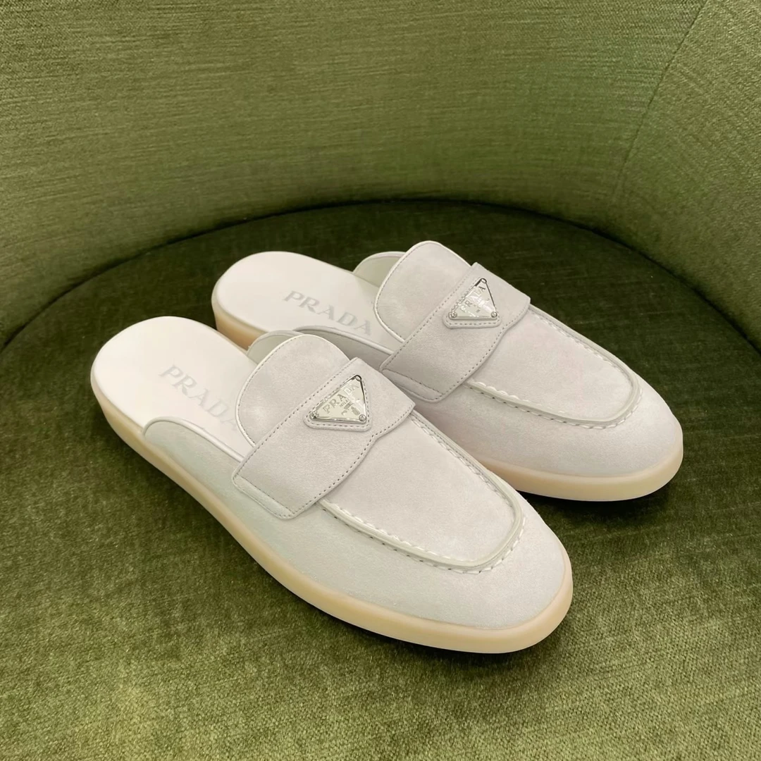 未使用 Prada/普拉达 Prada 绒面革圆头露跟包头拖鞋 灰白39