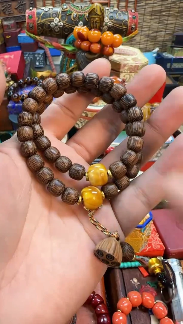 【闪购商品】滴血莲花菩提吊坠当天订单当天直发如图所示