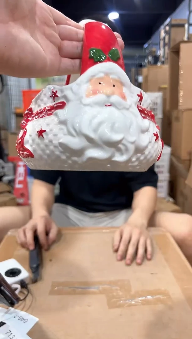 瓷片圣诞老人提篮冰裂