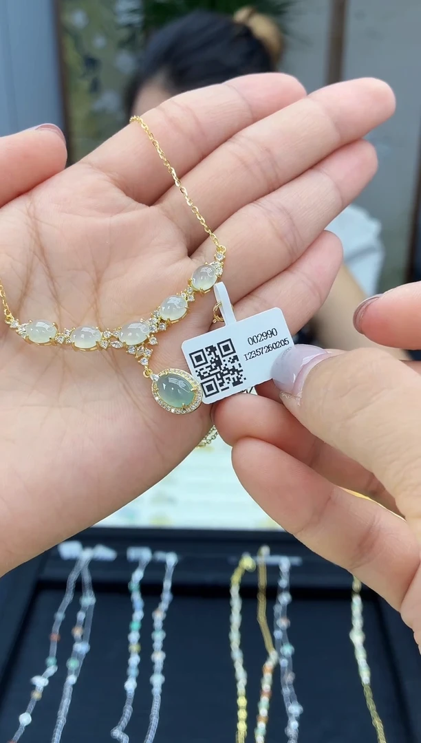 颈饰银S925镶嵌翡翠11111111