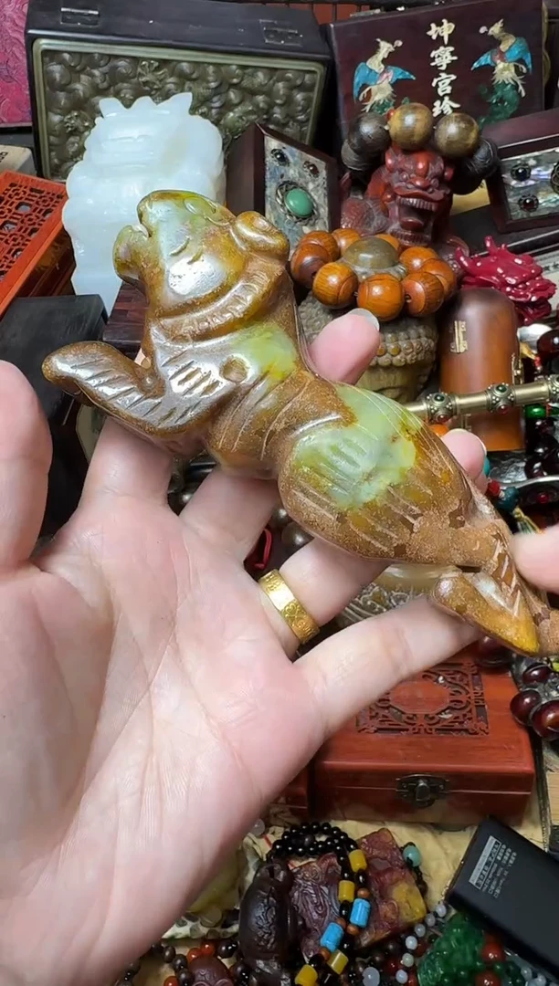 未镶嵌和田玉（翠青玉）摆件主播推荐：一物一拍，讲解为准！
