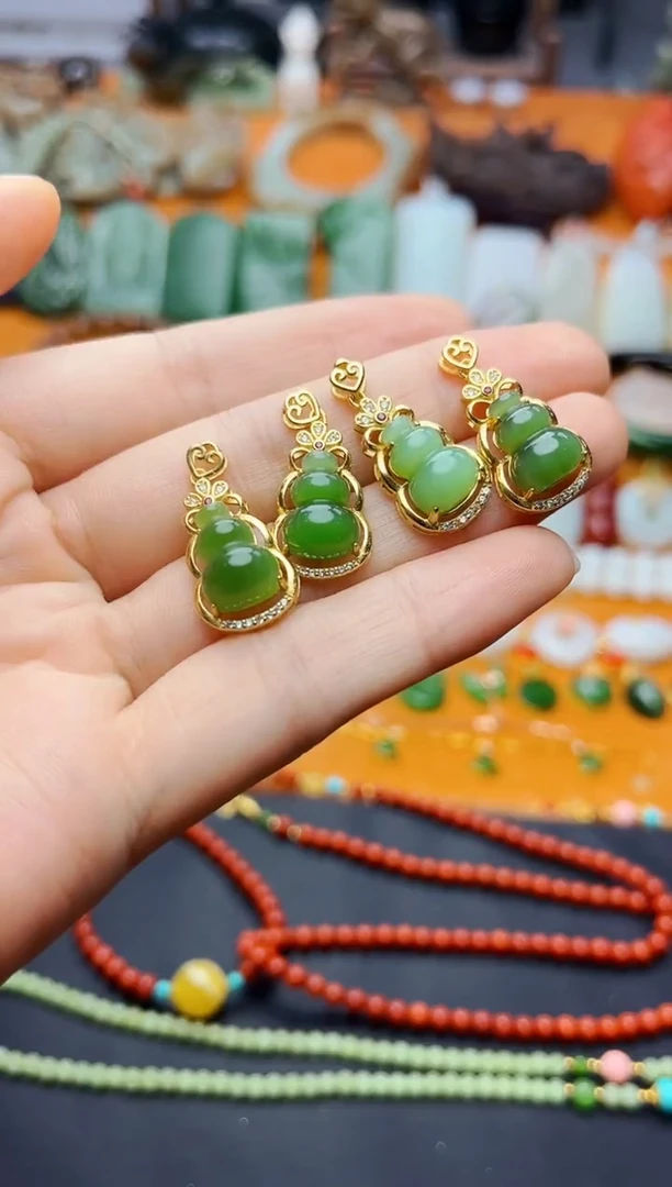 和田玉银S925镶嵌颈饰葫芦多样性拍一发一