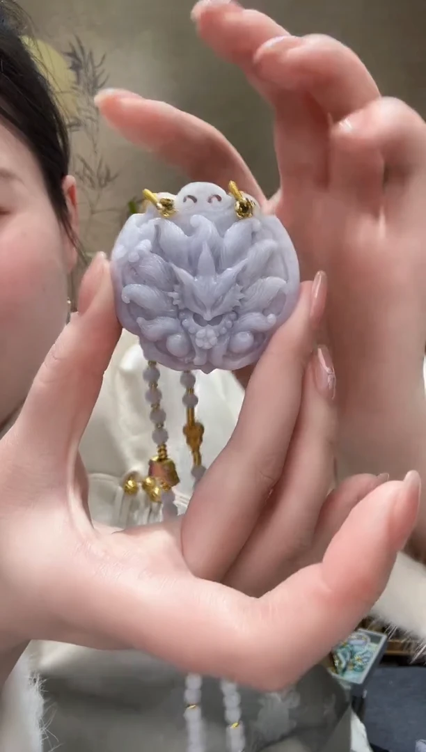 【闪购商品】翡翠颈饰未镶嵌吊坠