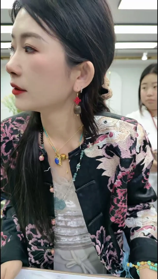 【闪购商品】香榧木2434丝木头耳坠