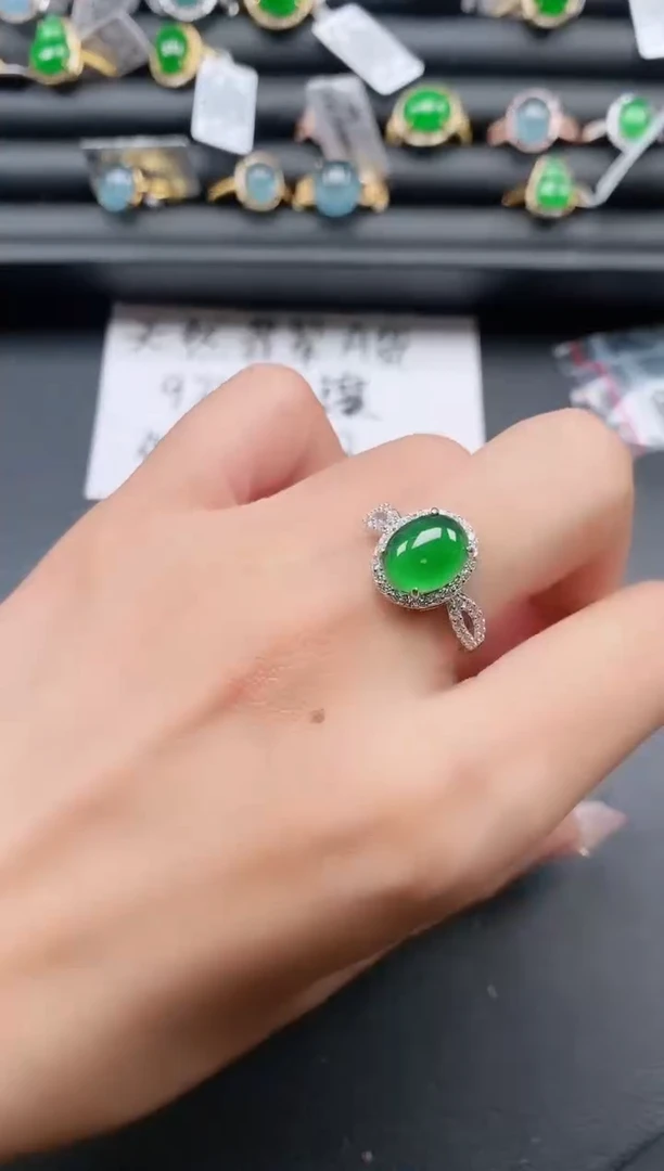 银S925镶嵌戒指翡翠1111