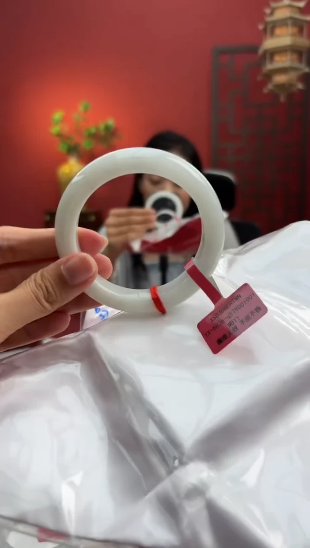 未镶嵌手镯翡翠翡翠手镯16