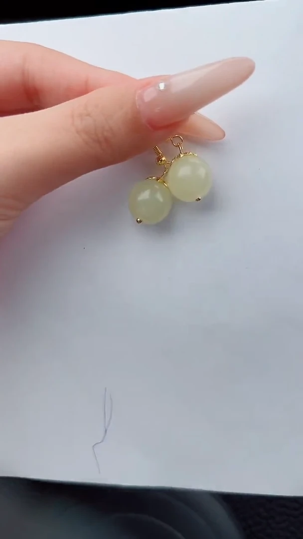 未镶嵌石英质玉耳坠碎玉微色差T黄