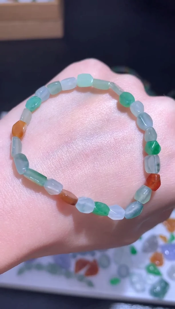 未镶嵌定制翡翠随行手串