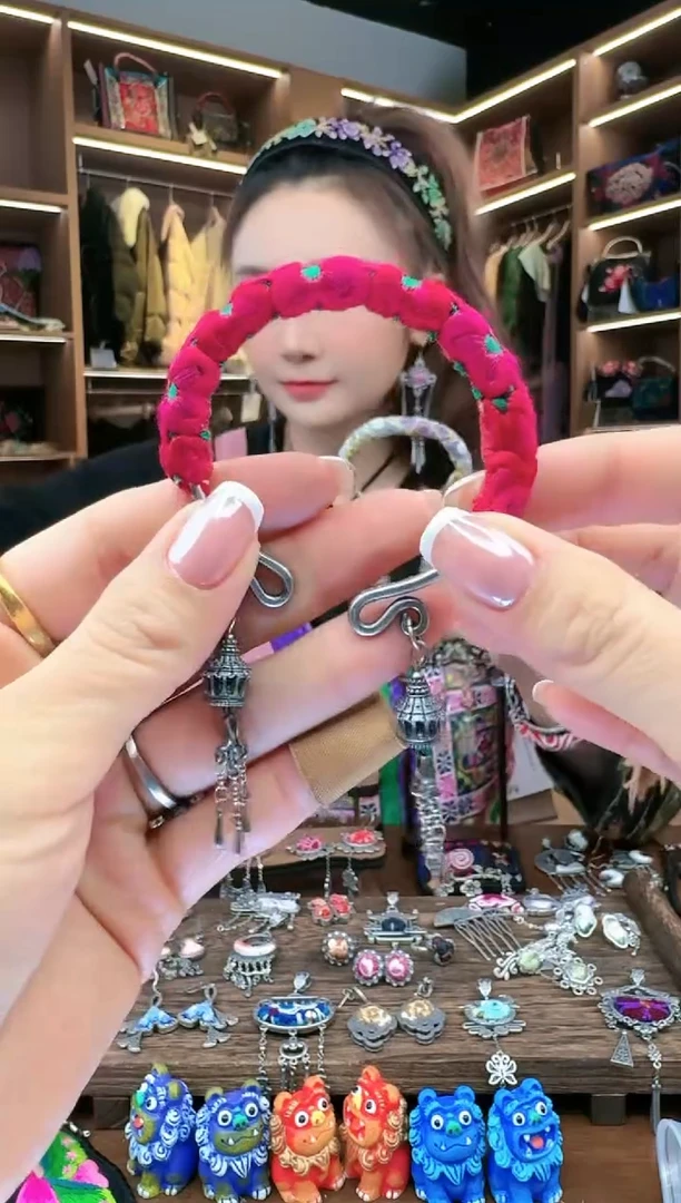 【闪购商品】织绣223黔东南苗族刺绣