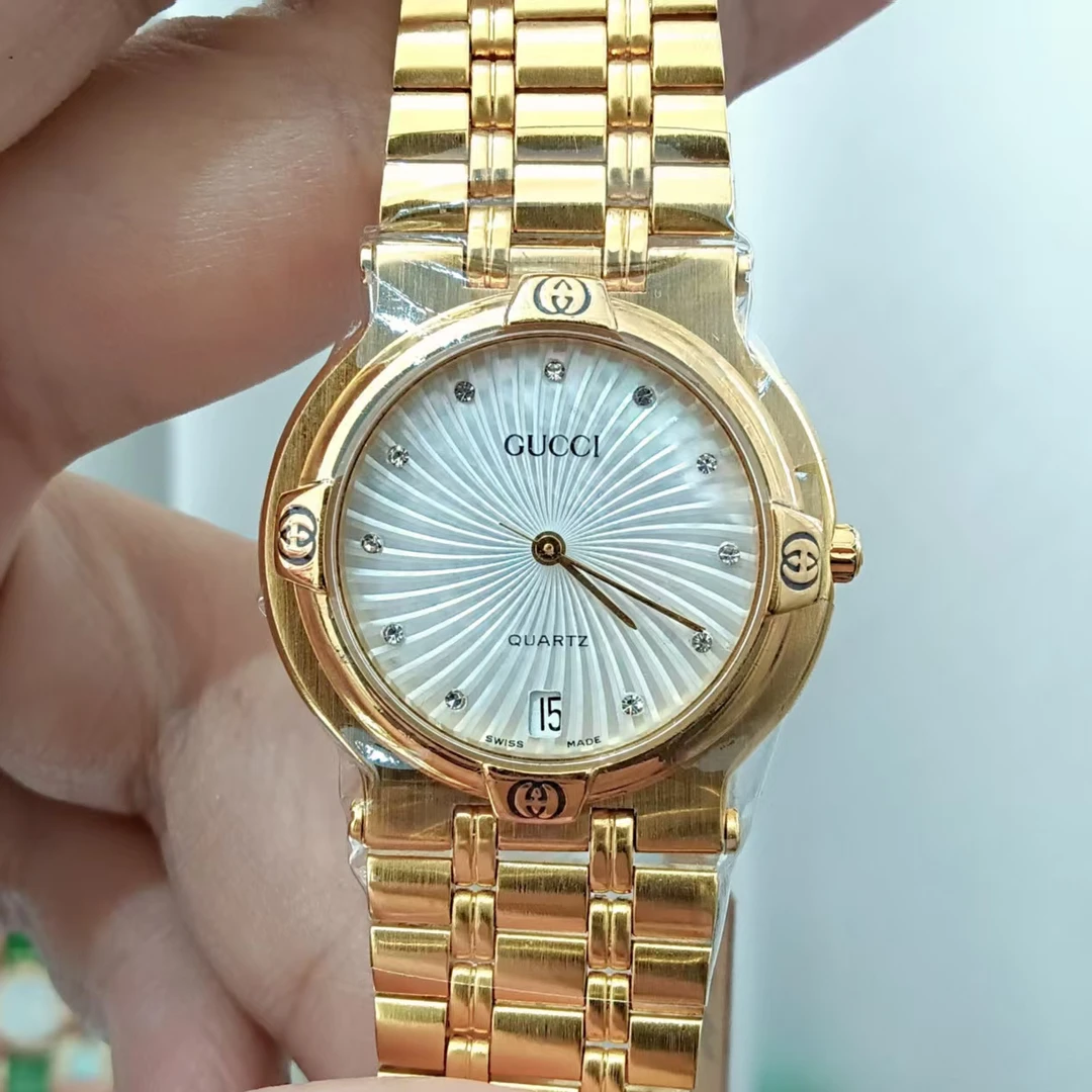 95新 GUCCI/古驰 石英表后镶钻盘32腕15.5/256108364/yy