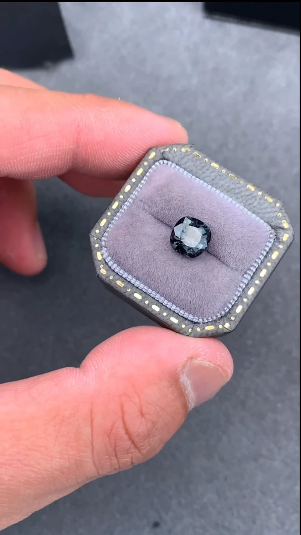 【闪购商品】尖晶石裸石未镶嵌1.93克拉