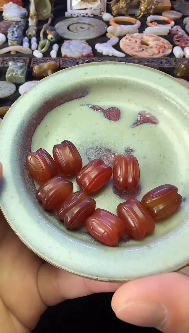 摆件好物件送到家里面