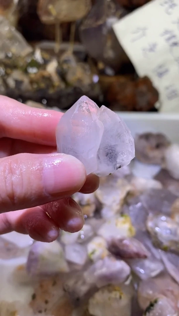 未镶嵌珠宝半成品水晶75号四川超七花园水晶