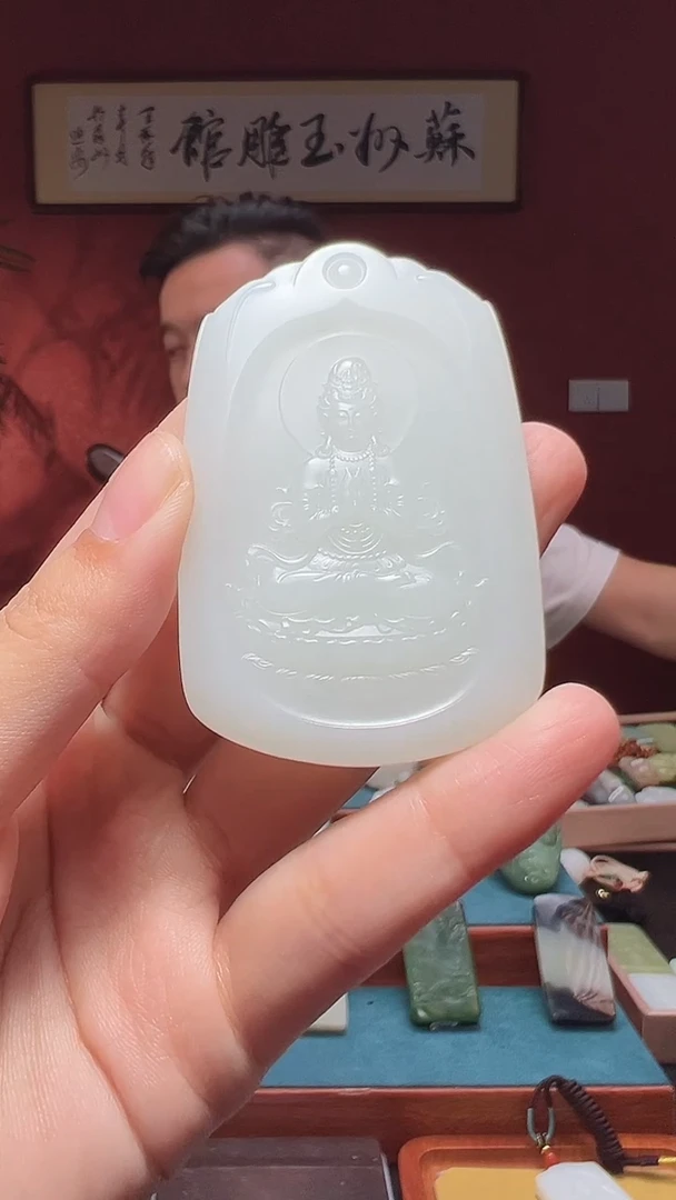 吊坠(不含链)未镶嵌和田玉R***O1