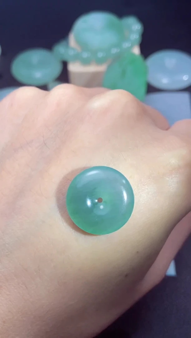 未镶嵌定制翡翠a货翡翠