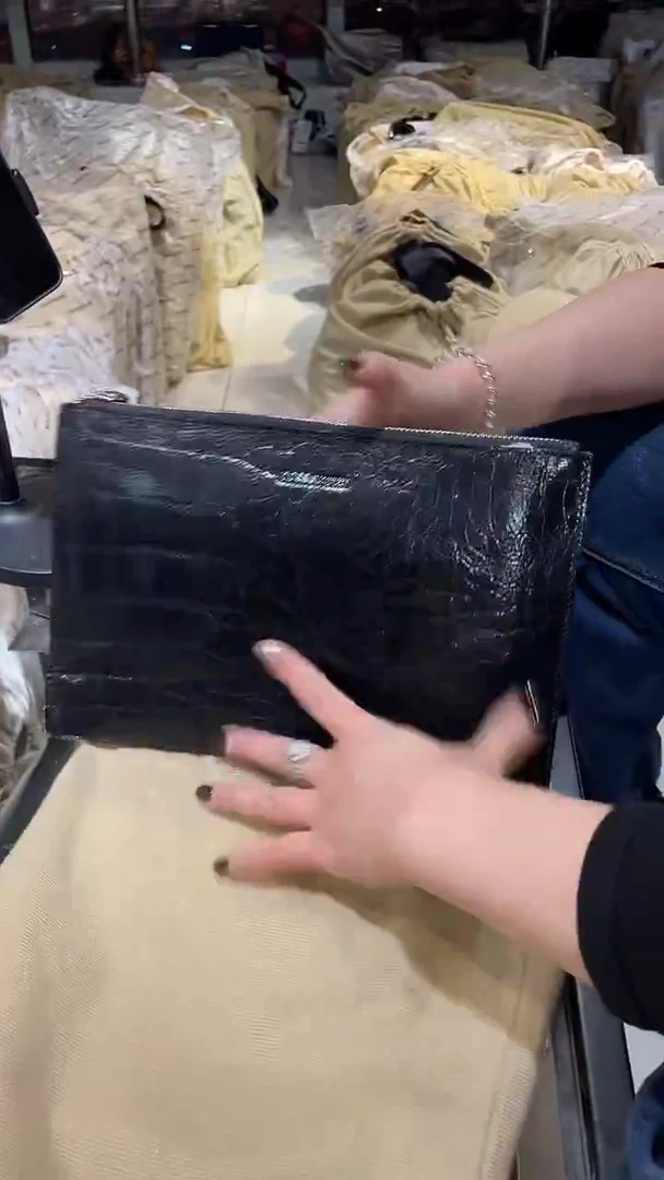 头层牛皮933品牌男包清货中（不要卡单，理性消费）
