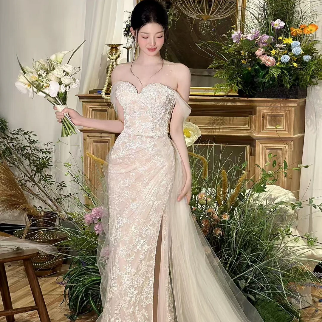 新娘结婚户外迎宾用鱼尾轻婚纱一字肩复古蕾丝礼服裙名媛宴会