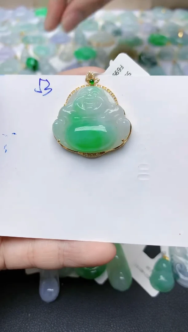 【闪购商品】翡翠颈饰18K金镶嵌天然翡翠A货    53