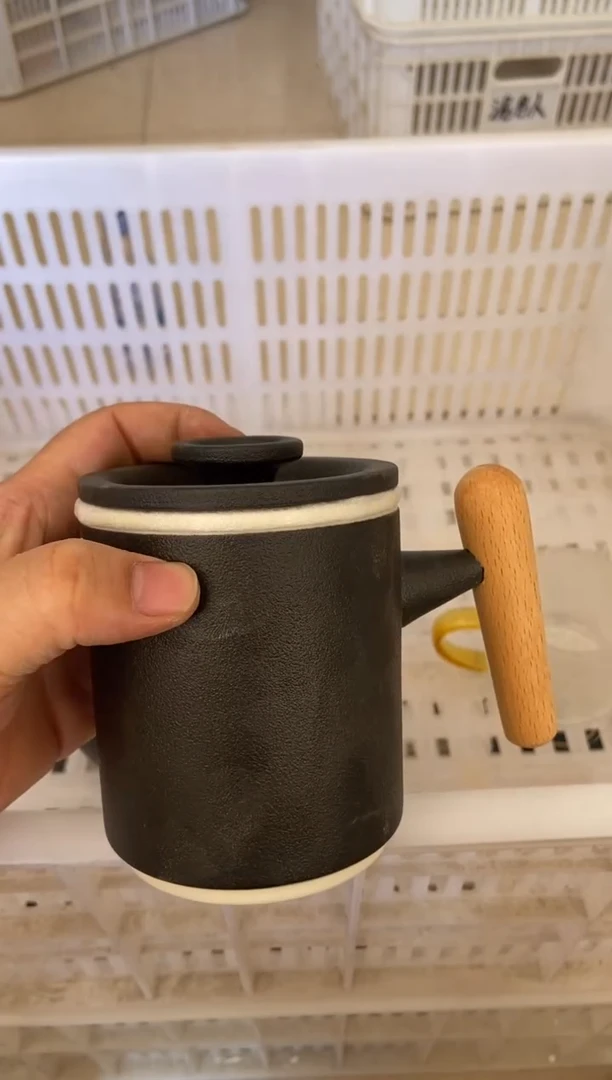 无运费险有瑕疵的摄影的产品有使用过的痕迹有点脏介意勿拍