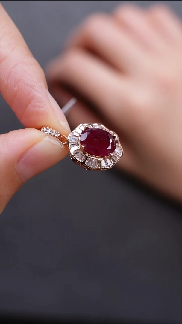 颈饰银S925镶嵌红宝石颈饰