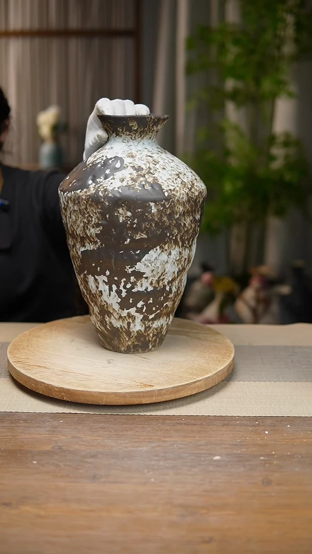 【闪购商品】陶瓷花器诧寂黑高脚