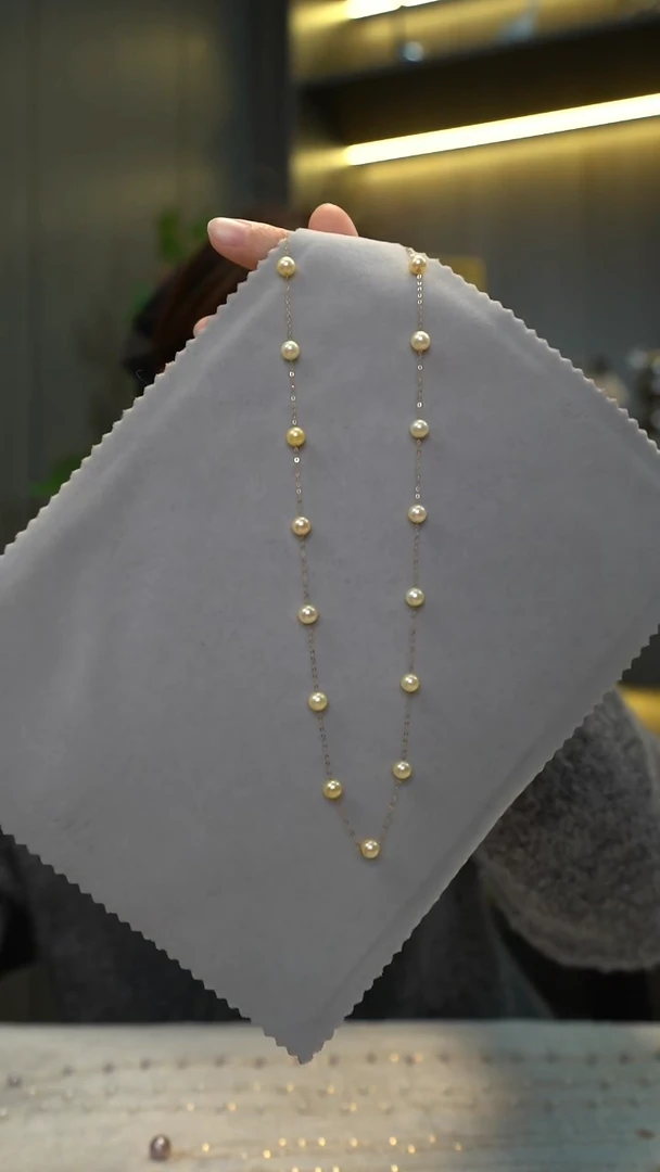 颈饰18K金镶嵌海水珍珠通体18K金 akoya羽皇金项链