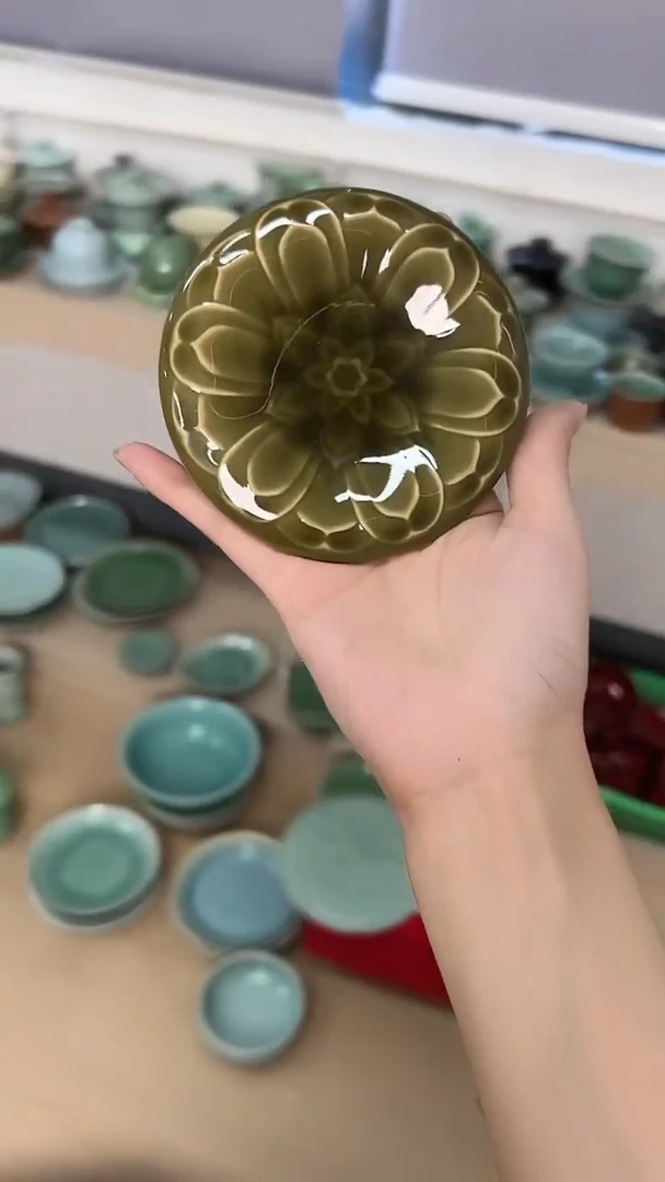 龙泉云间青瓷小米茶器