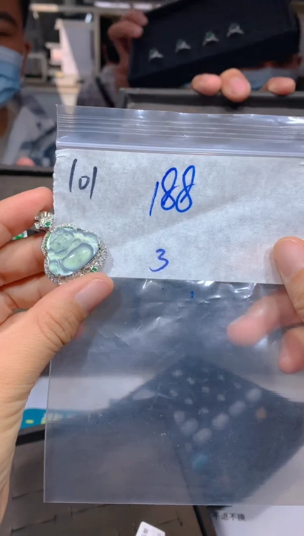 【闪购商品】定制翡翠未镶嵌101吊坠多样性拍一发一毛货定制抛光