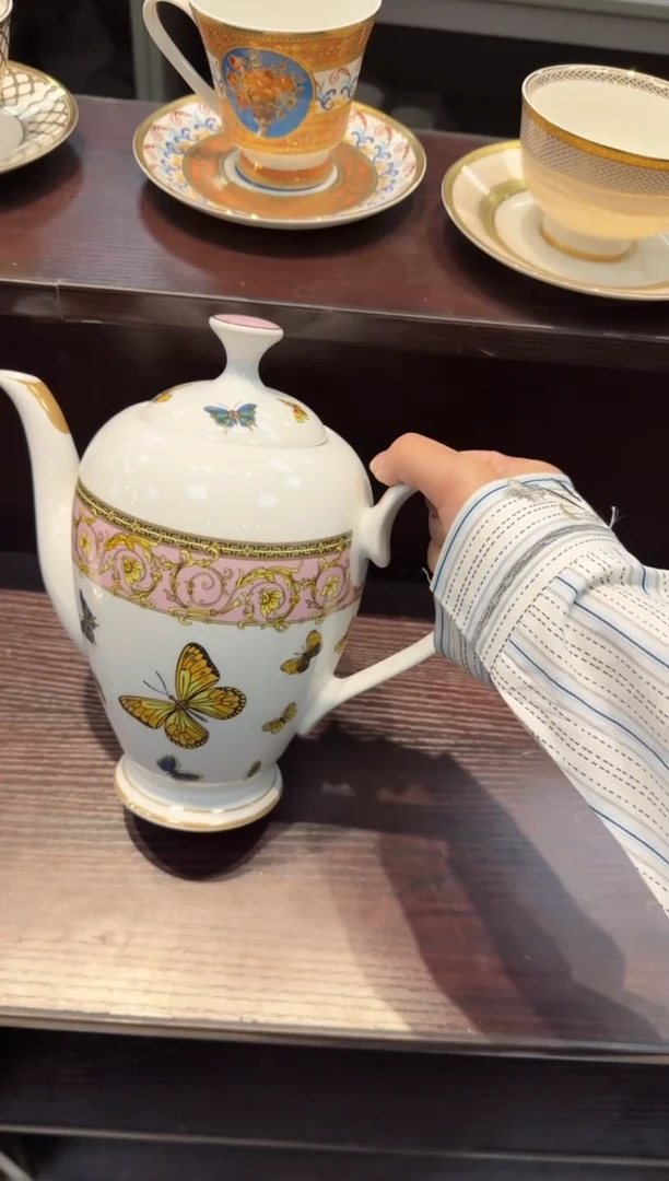 瓷片茶壶 微瑕 1个