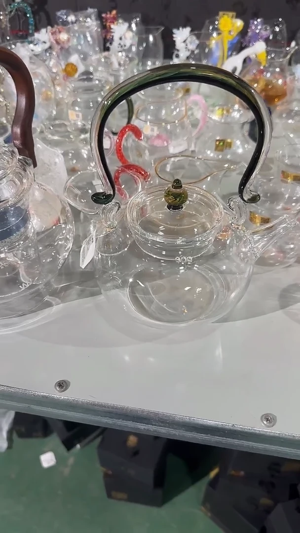 晶焱绿色凤尾壶金标