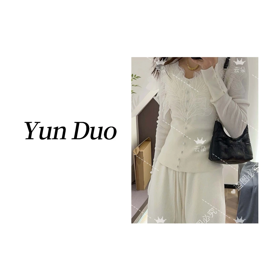 云朵定制【白天鹅】超美网纱层次感翅膀肌理感修身长袖打底衫IB02