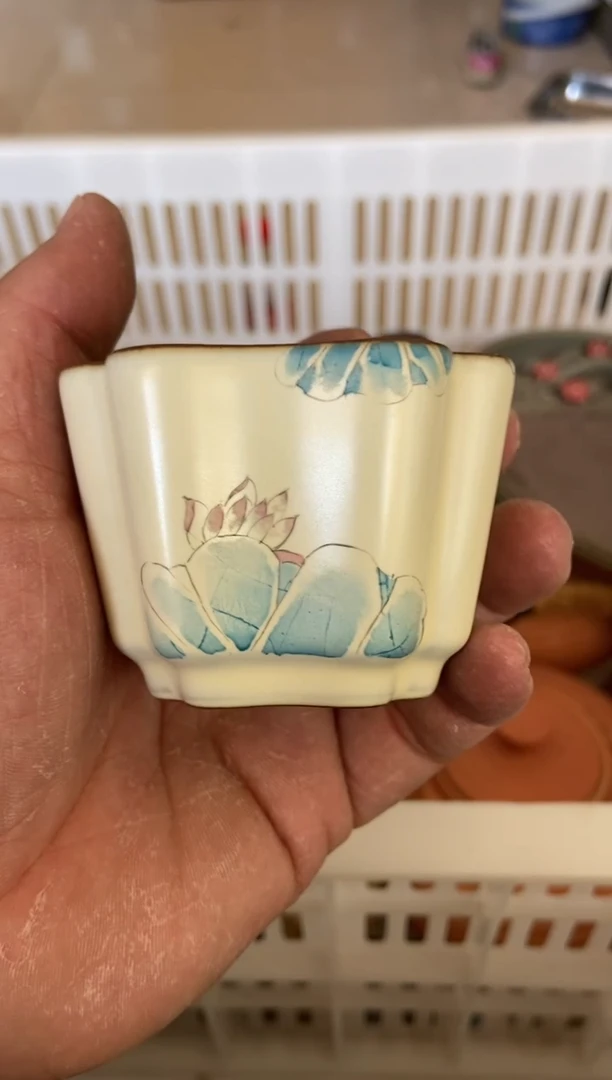 杯子瓷无运费险有瑕疵的摄影的产品有使用过的痕迹有点脏介意勿拍